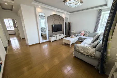 大圣小区 3室2厅1卫 2,500.0元/月 业主急售,性价比高