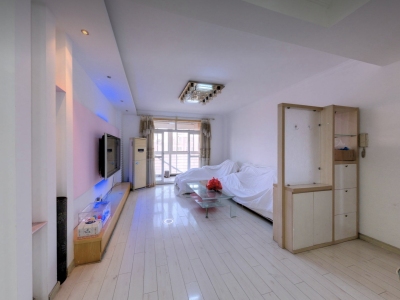 南瑞瑞东园二期 2室2厅1卫 55万 南北通透,采光充足