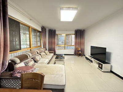 剑桥公馆 3室2厅2卫 88万 南北通透,业主急售