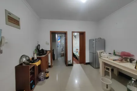 鲁港新镇三期五区2室1厅1卫南精装真实好房