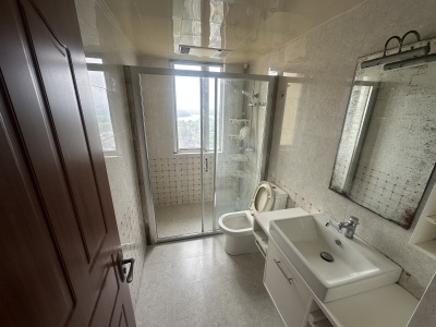 凤凰城北岛水晶居3室2厅1卫南北精装真实好房