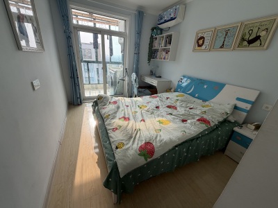 凤凰城北岛水云间