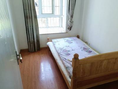 香江比华利山庄