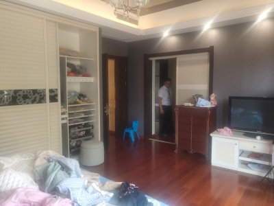 凤凰城中岛米兰苑别墅