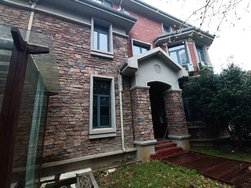 凤凰城北岛观湖别墅