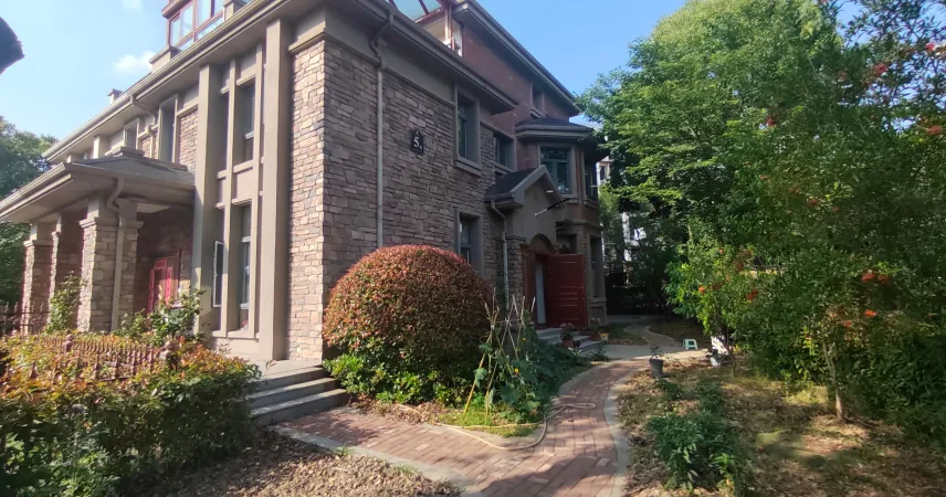 凤凰城北岛观湖别墅