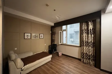 景澜广场 1室1厅1卫 600元/月 性价比高