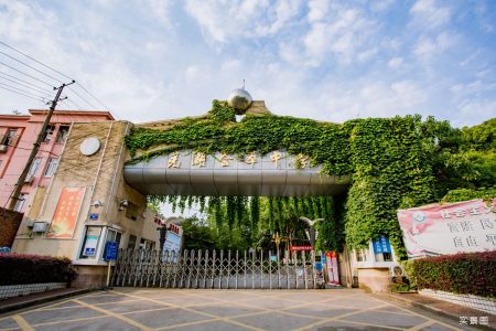 伟星镜湖壹品-方桢