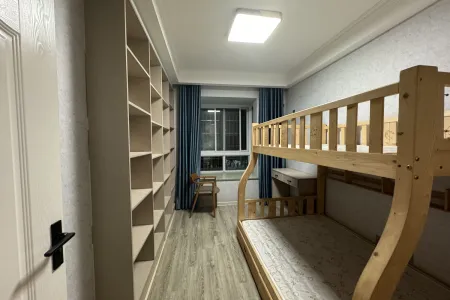 香江比华利山庄 3室2厅1卫 1,800元/月 业主急售