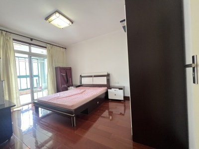 凤凰城中岛蔷薇苑