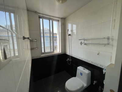 月河新村3室2厅2卫南北精装真实好房