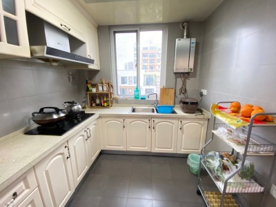 凤凰城北岛翡翠居