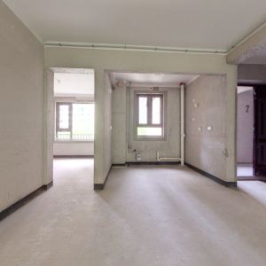 江城观邸 3室2厅2卫 73万 有电梯