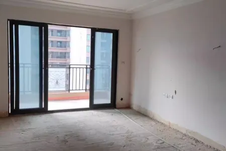 芜湖恒大御府3房2厅2卫南北毛坯真实好房