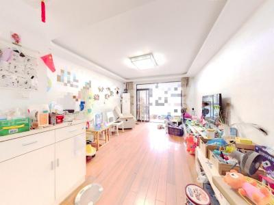 中央城A区 3室2厅2卫 220万元 学区房