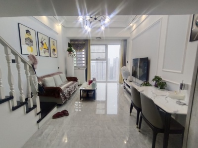 柏庄时代广场 1室1厅1卫 2,300元/月 好景观