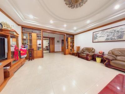 十里示范村豪华区