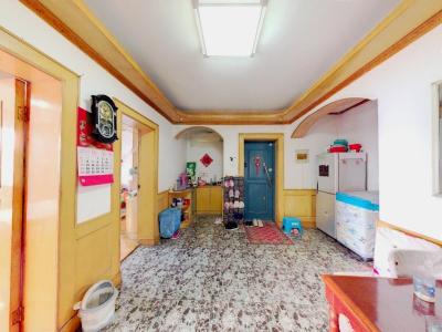 殷家山花园 3室2厅1卫 55万元 性价比高,赠送面积,学区房