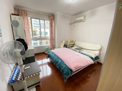 凤凰城北岛翡翠居