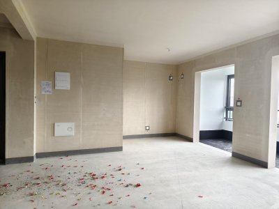 保利和光瑞府 3室2厅2卫 138万元 南北通透,业主急售,好景观