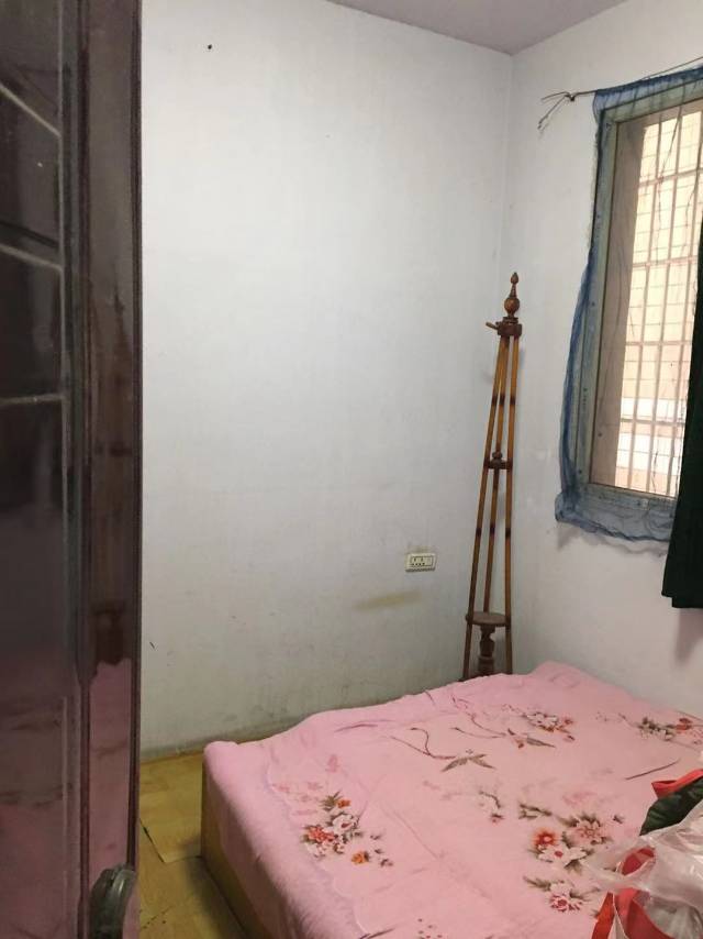 華泰二小區