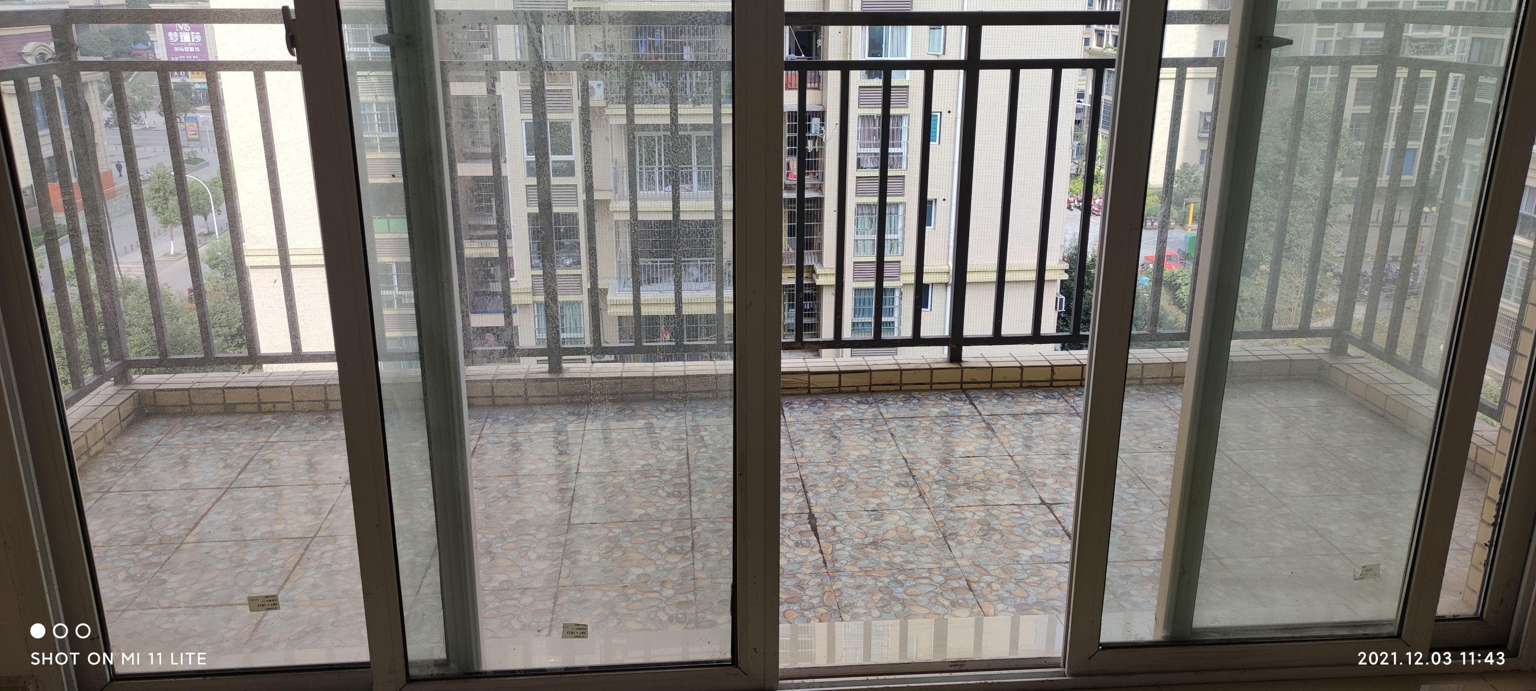 学府小区