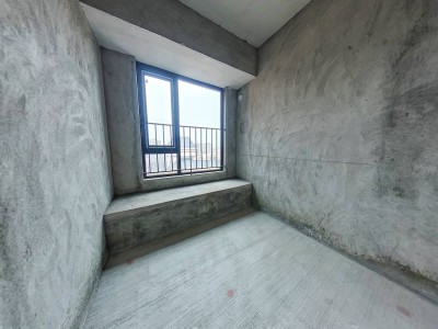 邦泰天著一组团