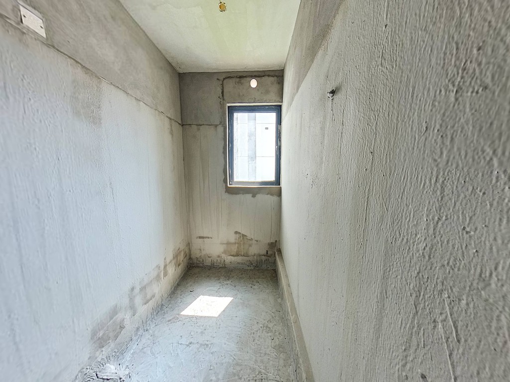 藍潤置地廣場