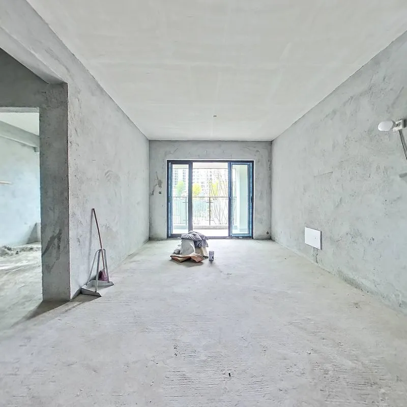 邦泰天著一组团