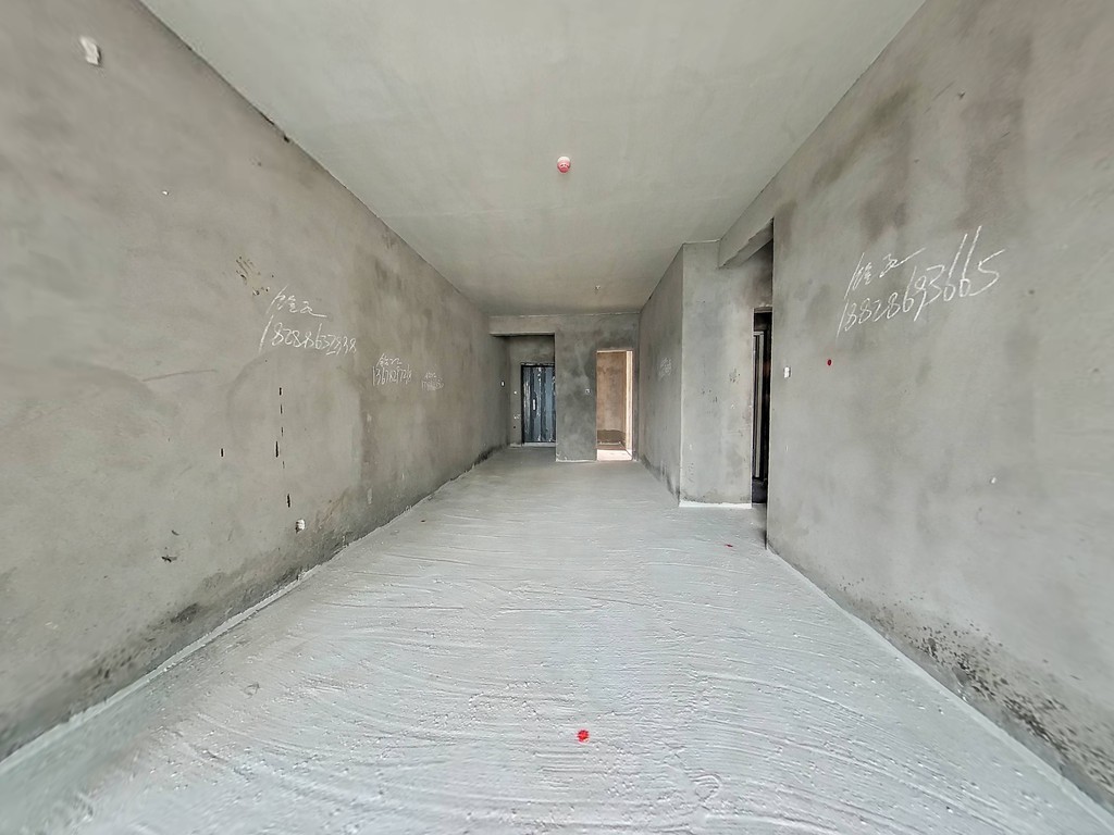 藍潤置地廣場
