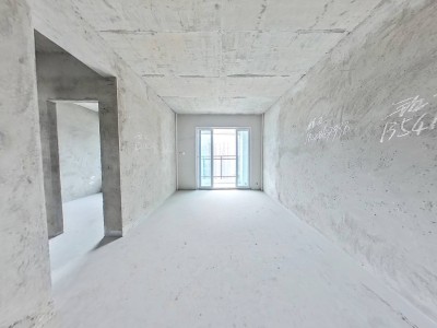 （莲花湖）正黄翡翠公园 4室2厅2卫 东南