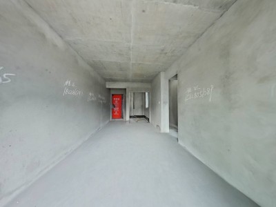 正黄翡翠公园