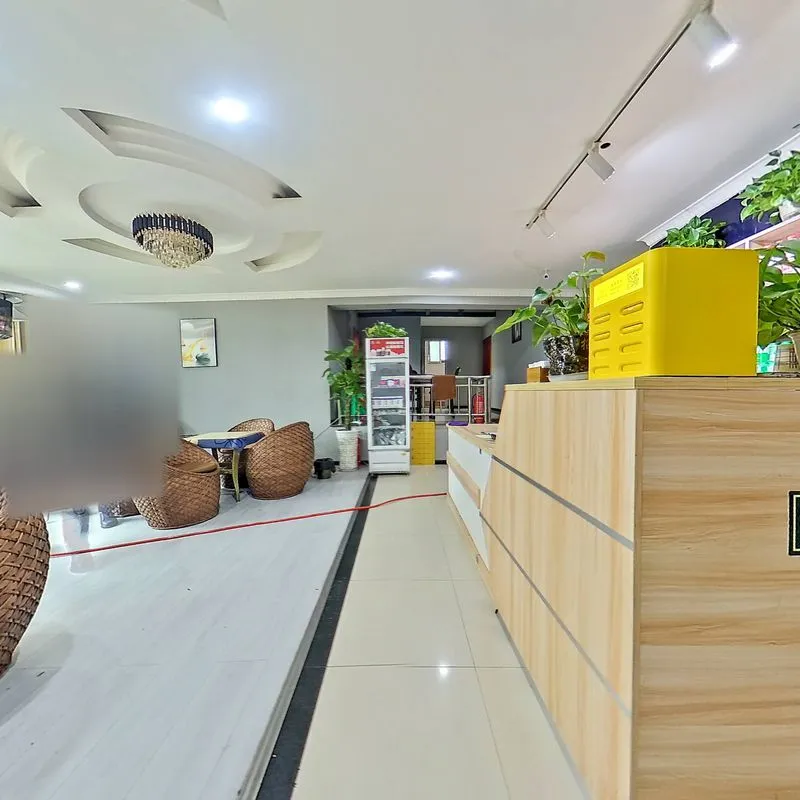 阳光耍都盐业公司家属院