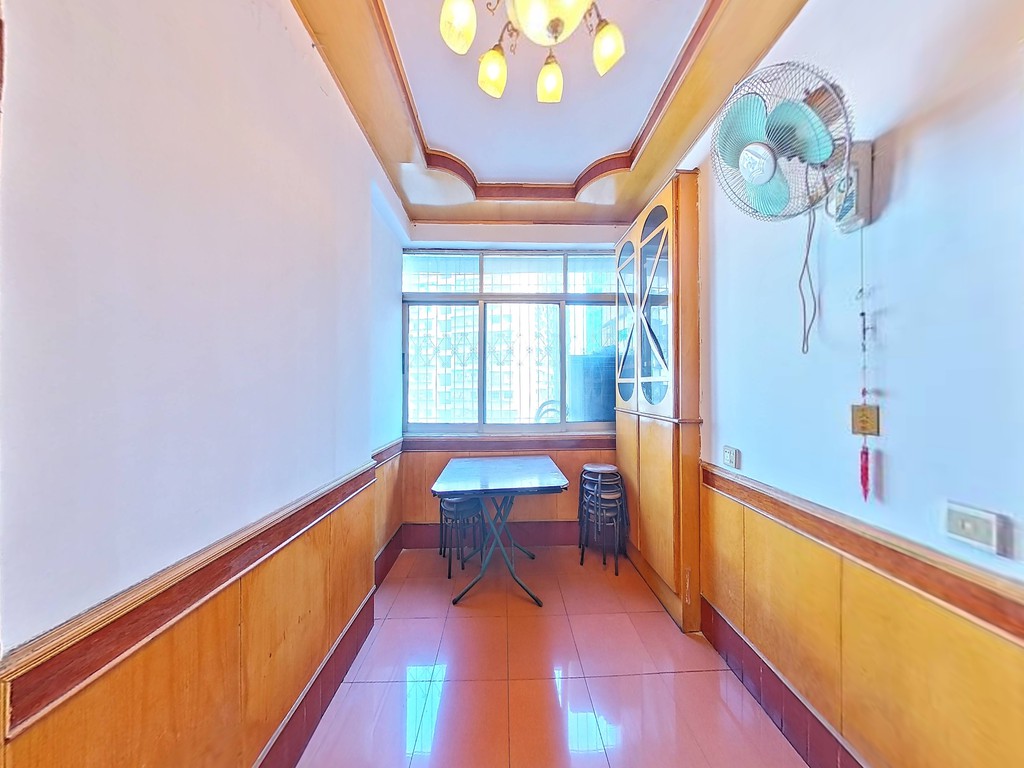 西城街道来凤社区委员会