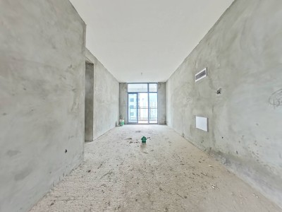 陽光熙云湖
