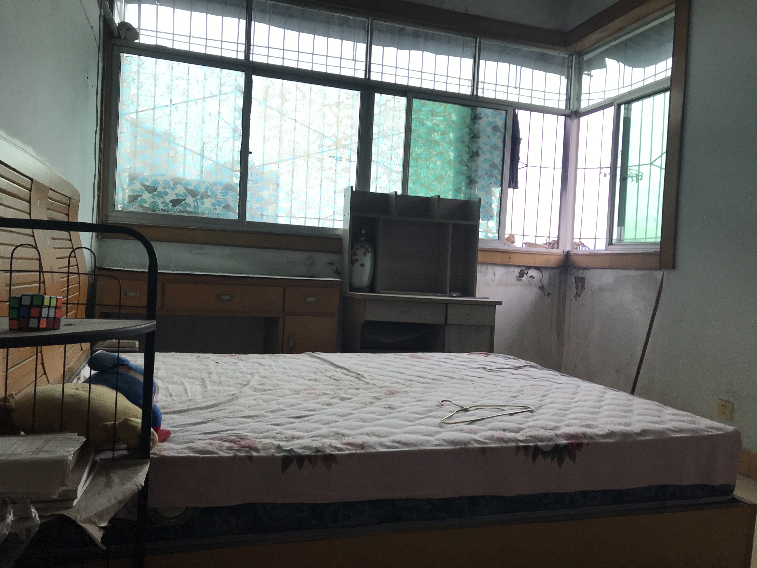 老建委家屬院