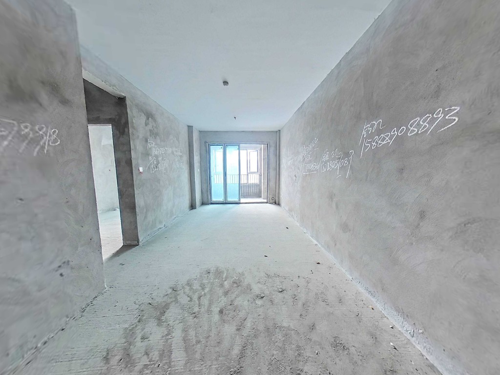 （塔坨）蓝润置地广场 3房2厅2卫 