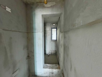 蓝润置地广场