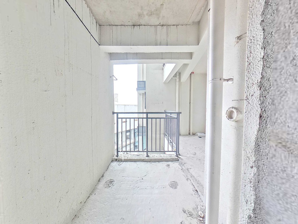 藍潤置地廣場