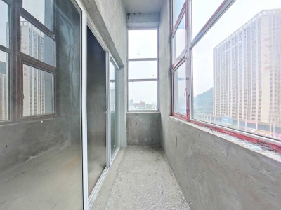 家豪摩托市场