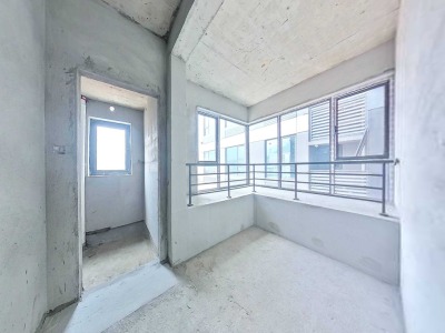 树高翡丽滨江公园