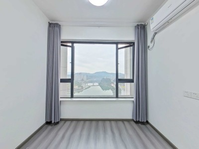 蓝润置地广场