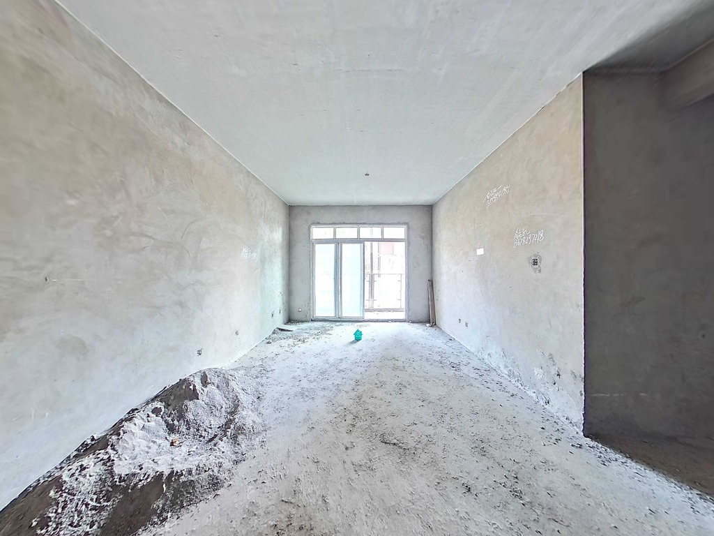 （凤凰大道）棕榈岛 4室2厅2卫 南