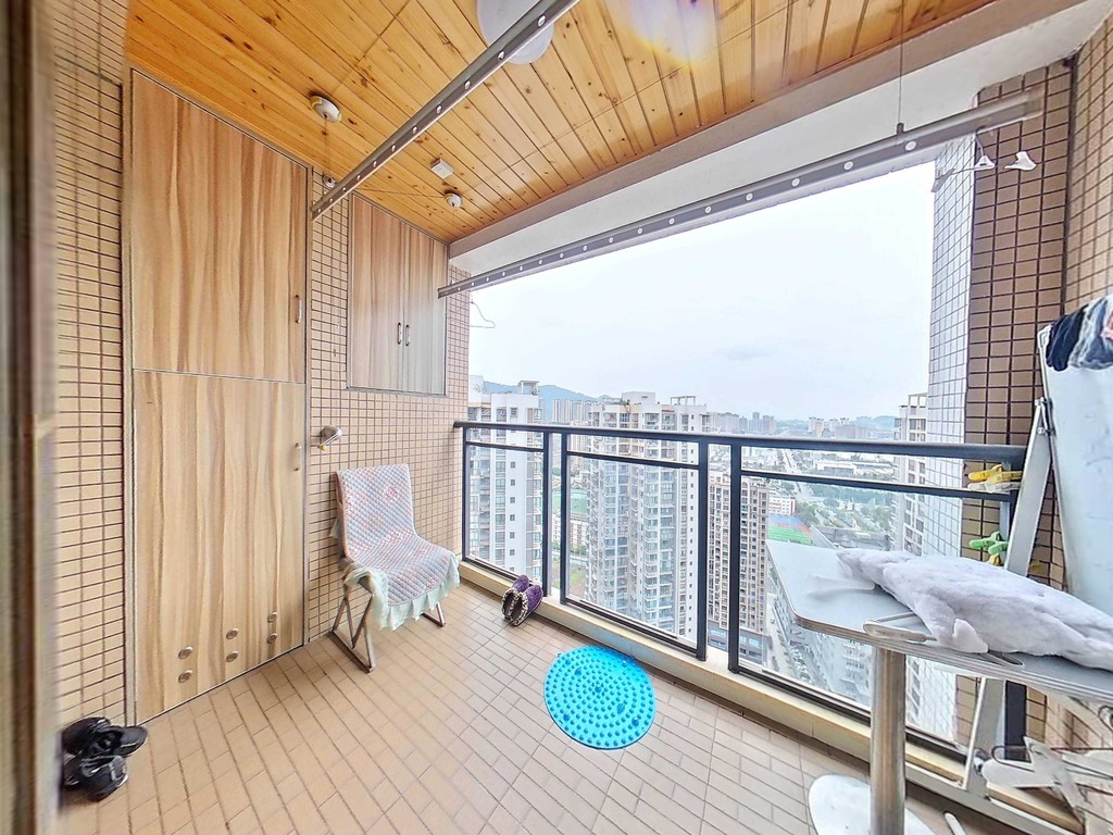 寰宇華府