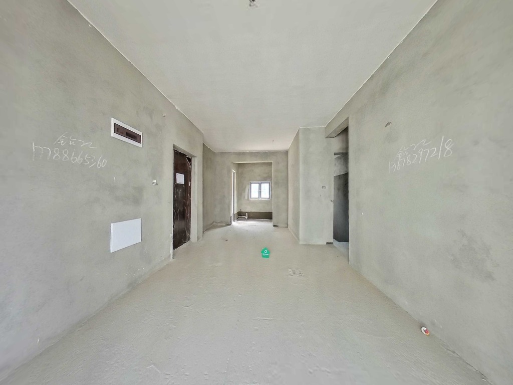 （梨树坪）阳光熙云湖 3室2厅2卫 南