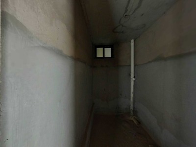 荣瑞南滨