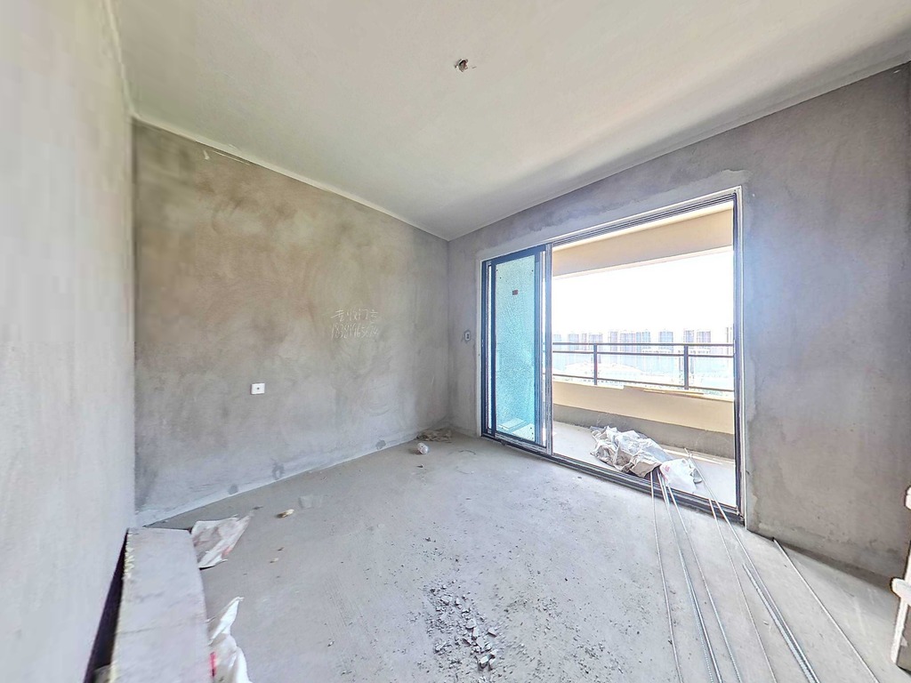 （莲花湖）蓝光芙蓉风华二期 4室2厅3卫 南