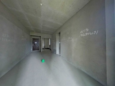 正黄翡翠公园
