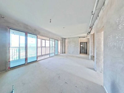 藍潤置地廣場