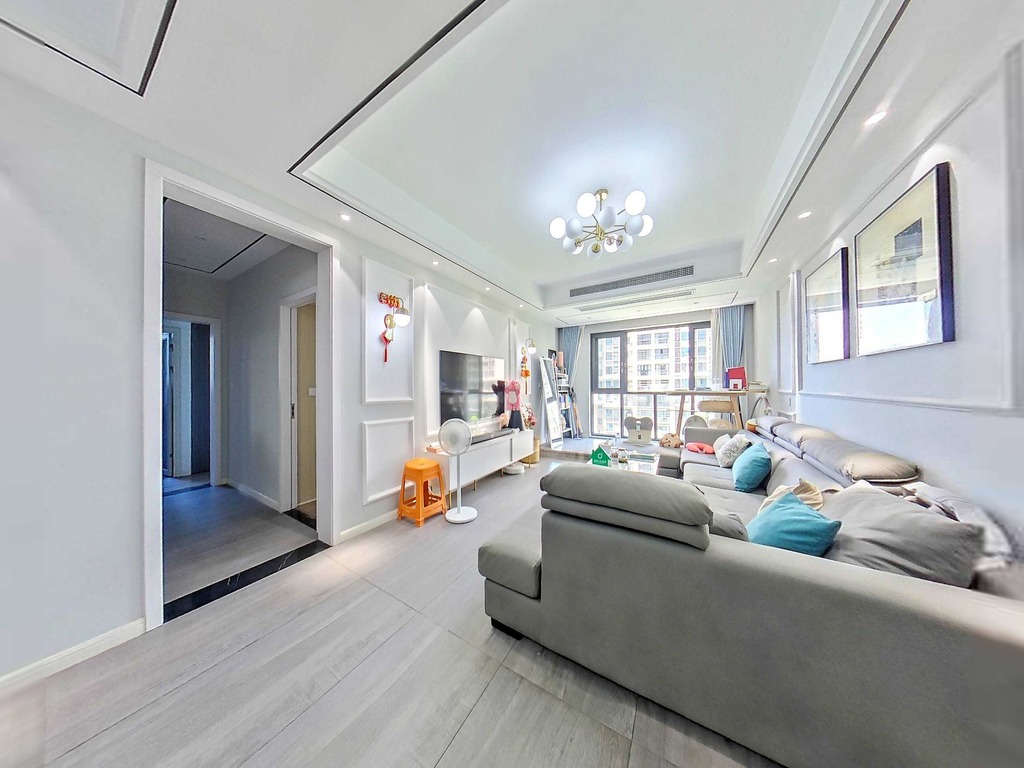 （莲花湖）莲湖广场 3室2厅2卫 西